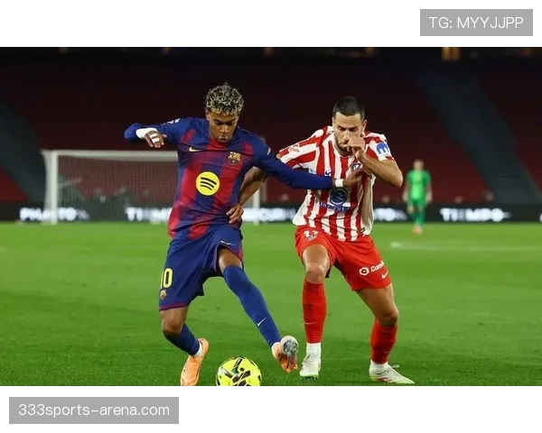 哈维接管中场直塞撕防线本赛季比上季更擅长长传